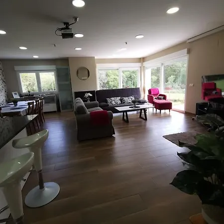 Casa En Zona Rural A 10 Minutos De Santiago *